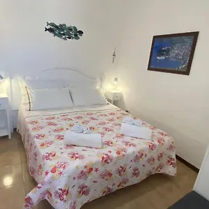 Centro Storico Flat 7 Mins From Port , Lipari (Isola Lipari) Italie